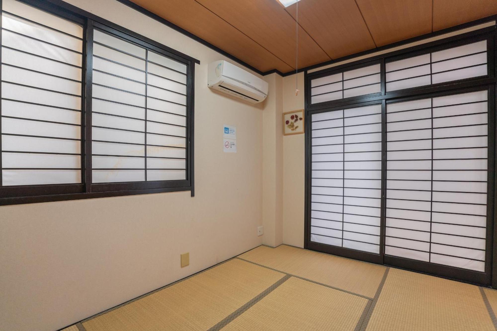 住吉メリー4階建戸建て 最大14人まで! 住吉大社徒歩圏内 梅田奈良関空まで直行 Villa Ōsaka Eksteriør bilde