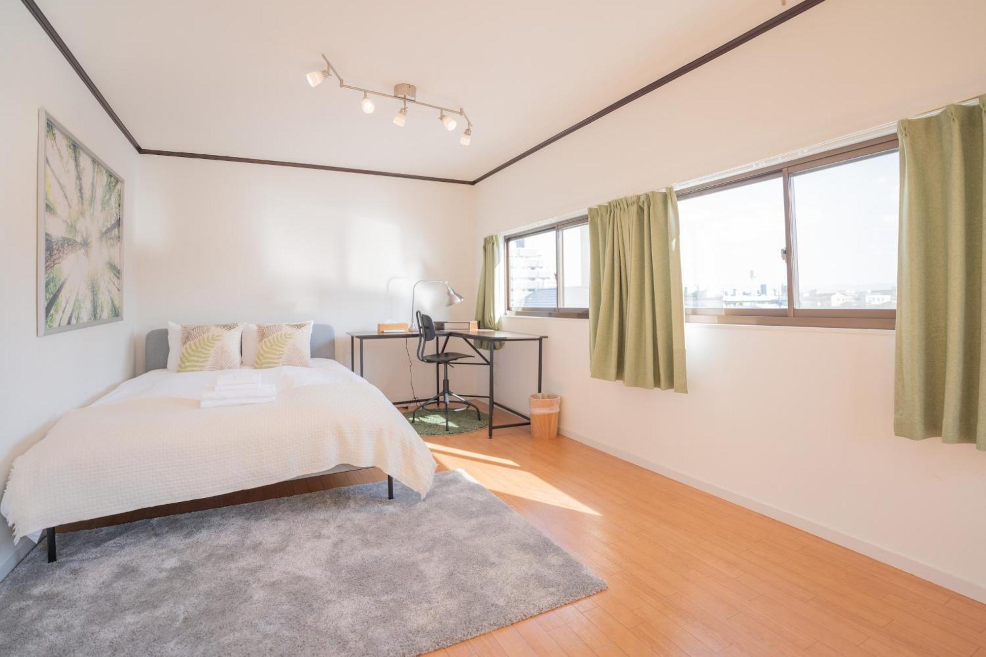 住吉メリー4階建戸建て 最大14人まで! 住吉大社徒歩圏内 梅田奈良関空まで直行 Villa Ōsaka Eksteriør bilde